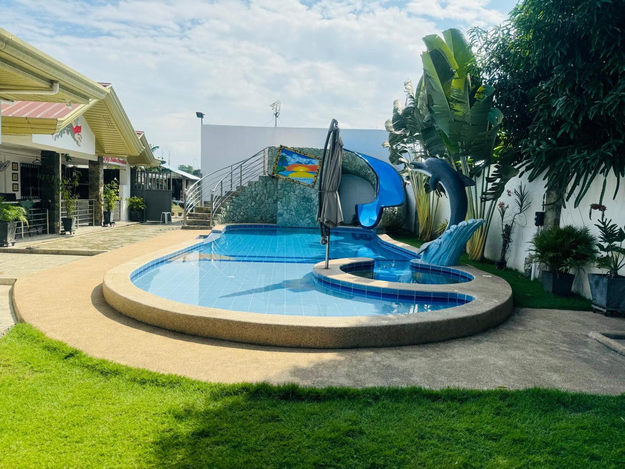 Vickybella'S Funadise Private Resort Cauayan  Bagian luar foto